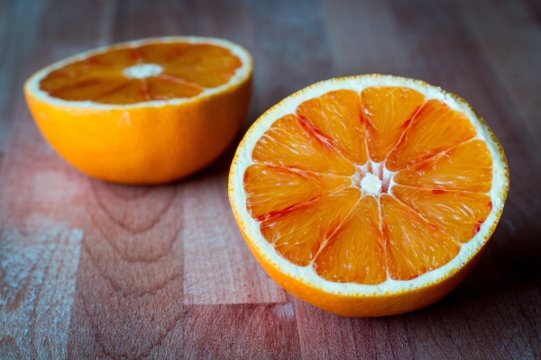Orange Cut On The Table (click to view) HD Wallpaper